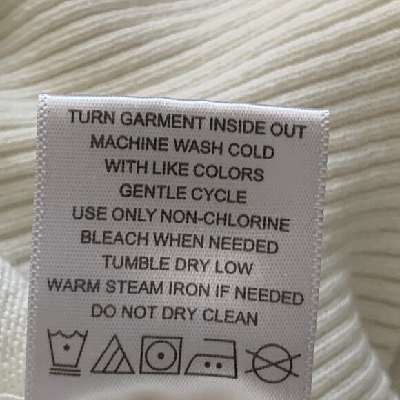 US Polo Assn White V-Neck Sweater Sz Juniors L #68A - Picture 9 of 9